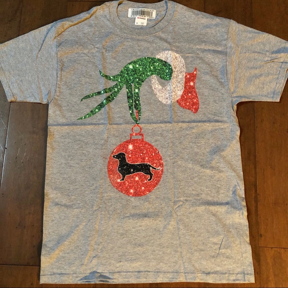 🚩1 LEFT🚩🎄 The Grinch Christmas T-Shirts - Picture 2 of 2